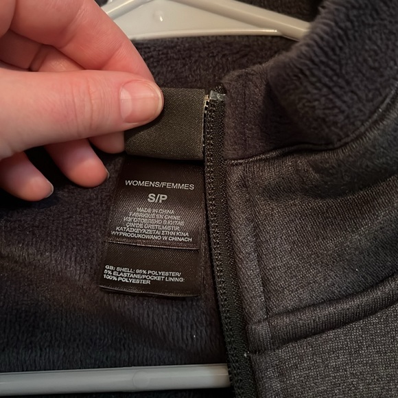 North face jacket - Picture 3 of 3